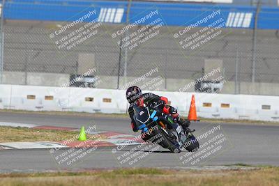 media/Nov-26-2022-Fastrack Riders (Sat) [[b001e85eef]]/Level 3/Session 3 Outside Turn 9/